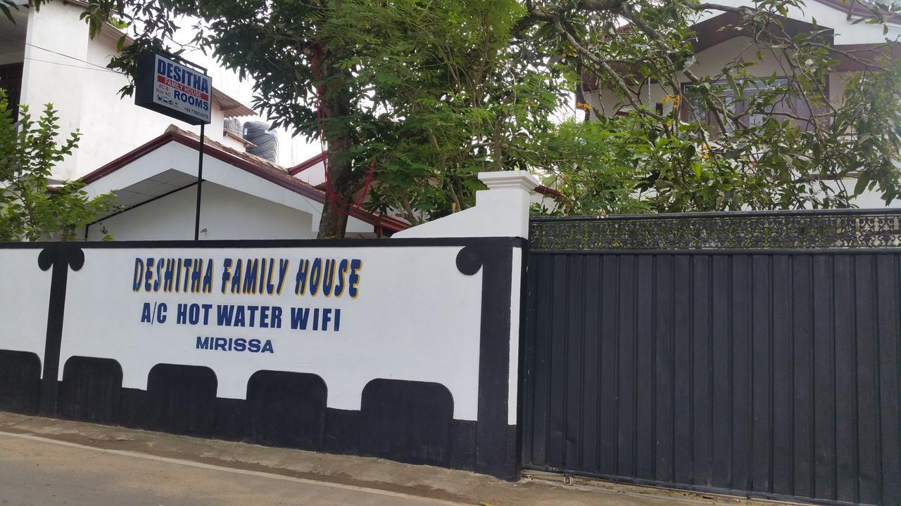 Hotel Desitha Family House Mirissa Exterior foto