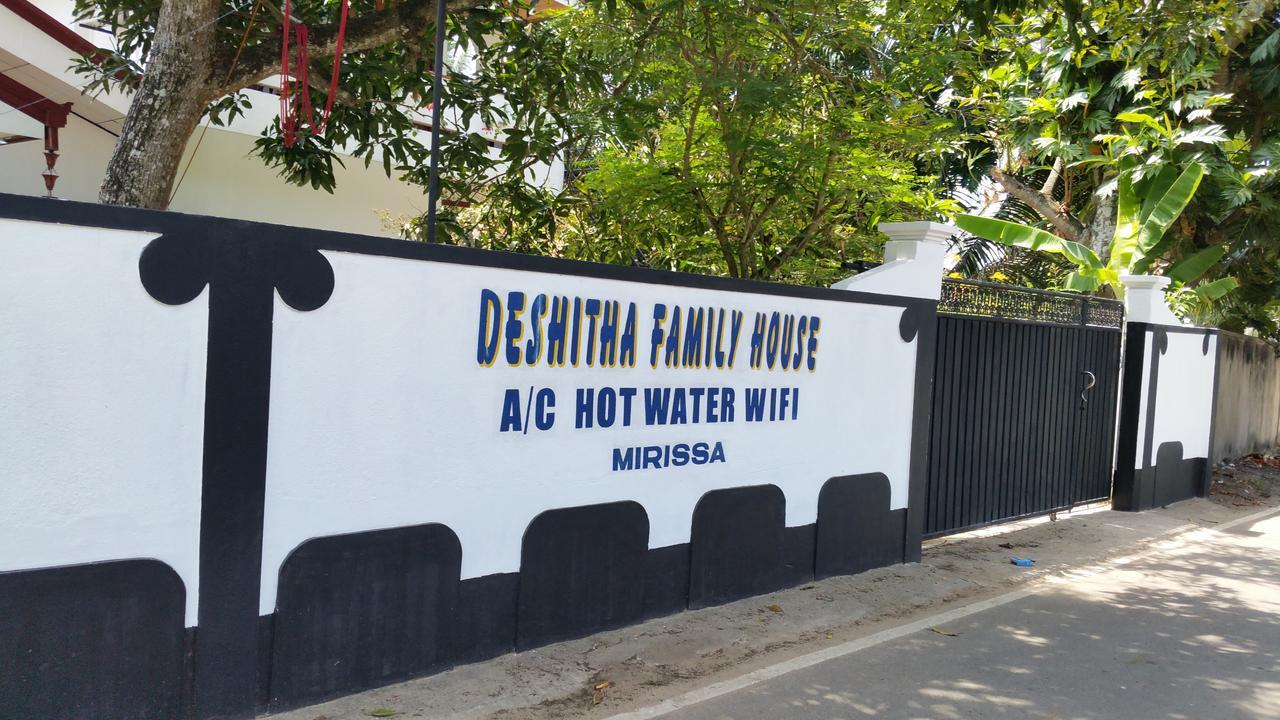 Hotel Desitha Family House Mirissa Exterior foto